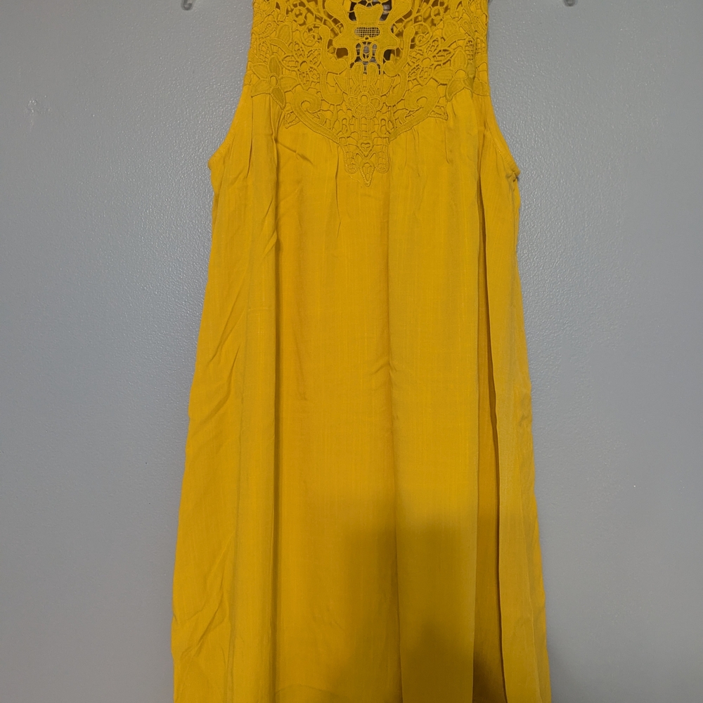 Yellow Sleeveless Lace Dress